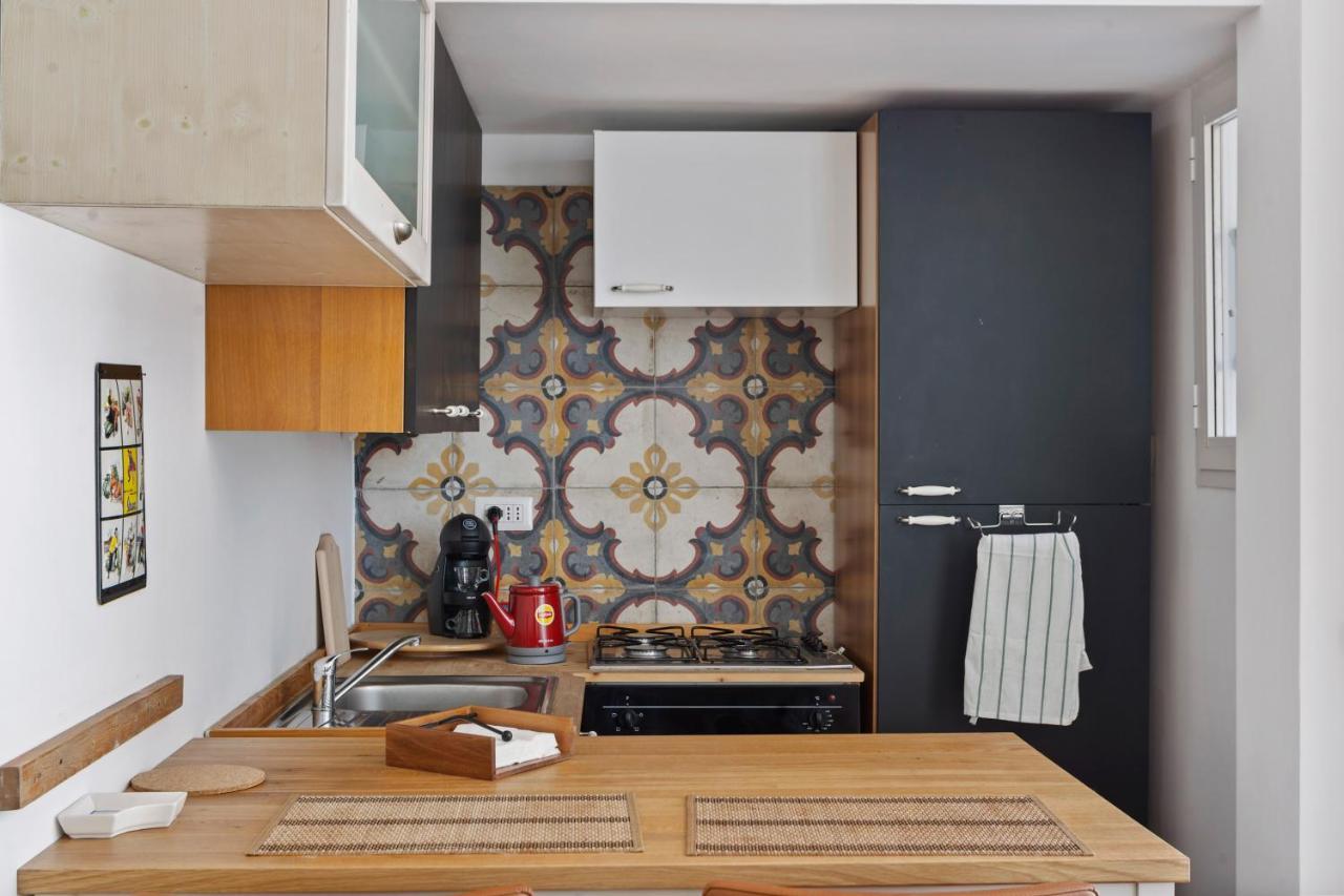 Madonella Apartment Con Terrazzo Bari Eksteriør bilde